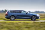 Volvo V60 D4 Inscription 2018 года (UK)
